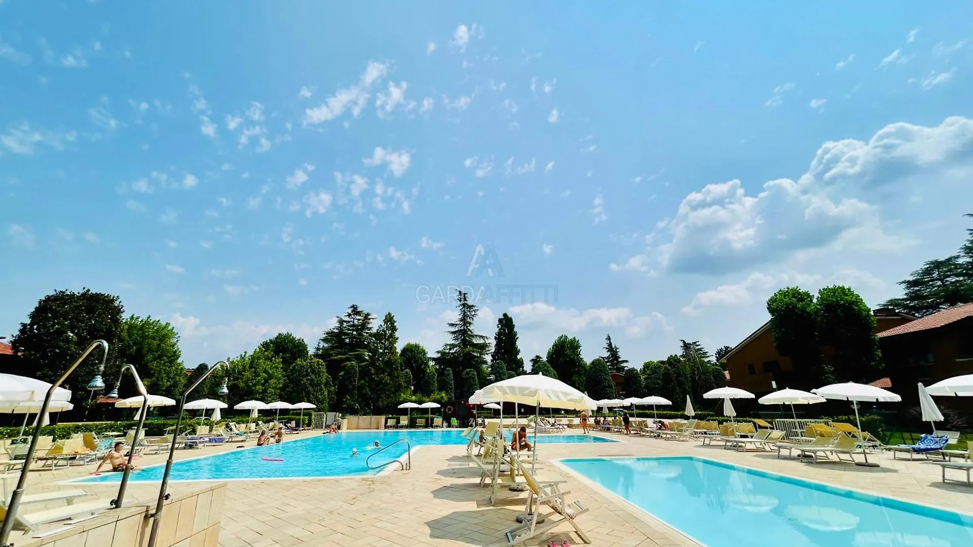 Apartment Flora Apt -100M Dal Lago Di Garda - Piscina Sirmione Italy